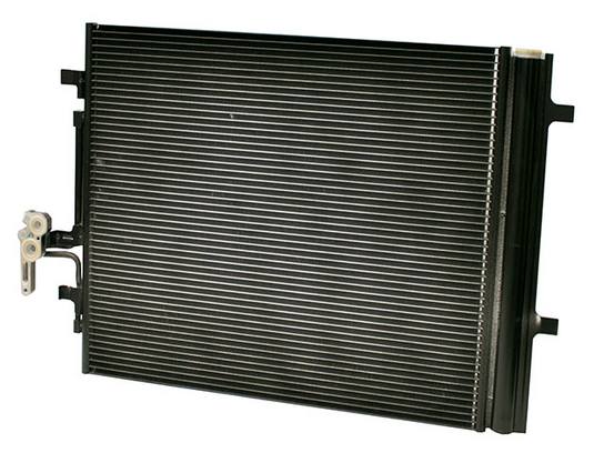 Land Rover A/C Condenser LR034171 - Nissens 940155